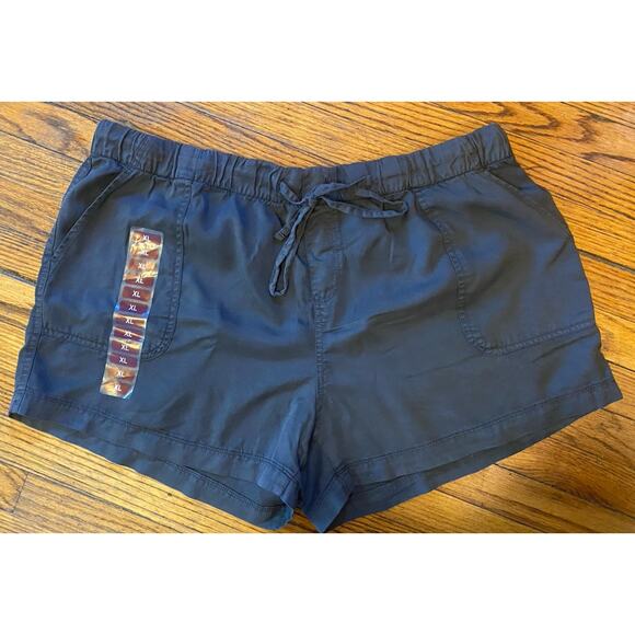 NWT GAP Pull On Shorts Women’s XL Pockets Dark Green - Picture 1 of 7